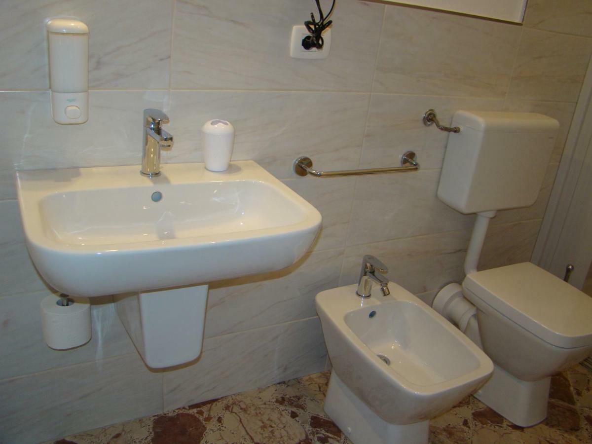 אגריג'נטו Belvedere Sulla Valle Apartment מראה חיצוני תמונה